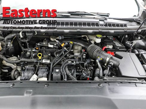 Used 2023 Ford Edge SEL image 7