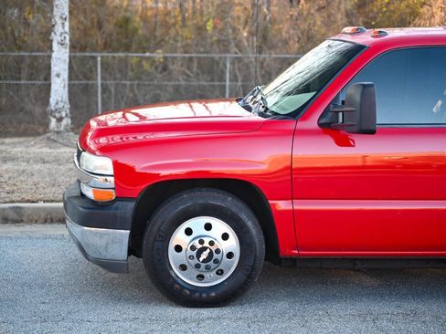 Used 2001 Chevrolet Silverado 3500 LT image 8