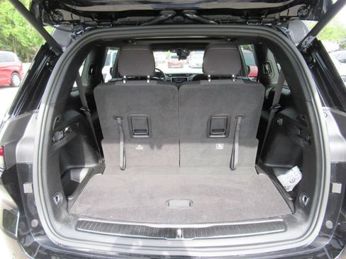 Certified 2025 Jeep Grand Cherokee L Laredo w/ Luxury Tech Group I RWD image 34