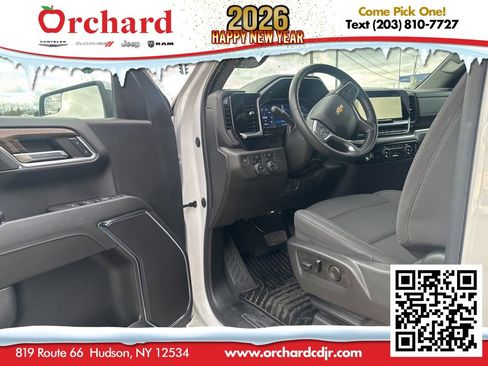 Used 2024 Chevrolet Silverado 1500 LT image 24