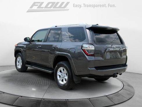 Used 2016 Toyota 4Runner SR5 AWD/4WD image 6