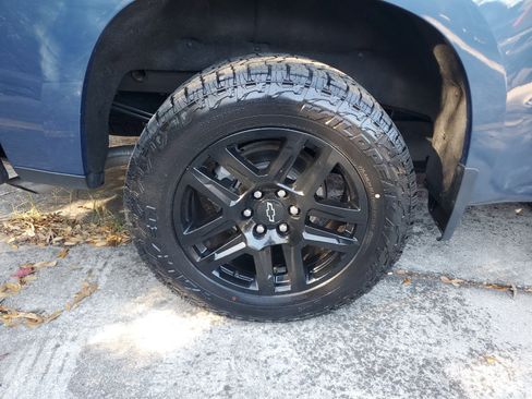 Used 2024 Chevrolet Silverado 1500 RST w/ Convenience Package II image 5