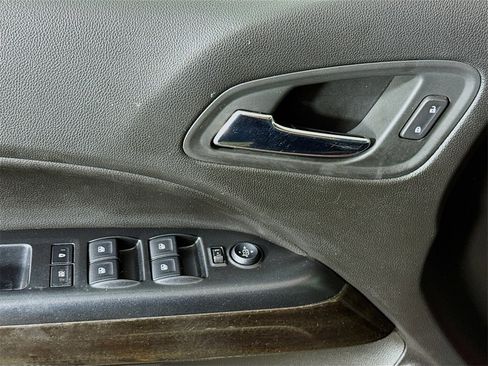 Used 2015 GMC Canyon SLT image 23