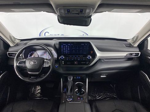 Used 2022 Toyota Highlander Platinum image 15