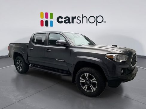 Used 2019 Toyota Tacoma TRD Sport AWD/4WD image 7