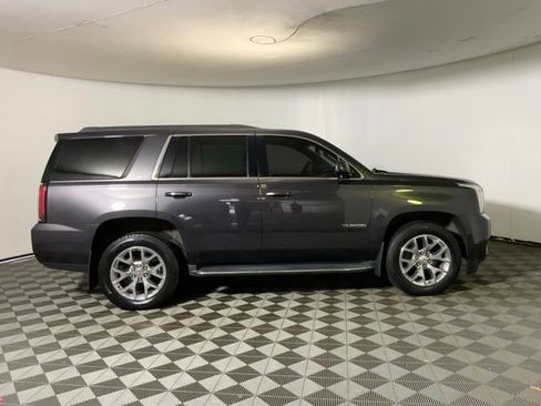 Used 2016 GMC Yukon SLT w/ Open Road Package AWD/4WD image 4