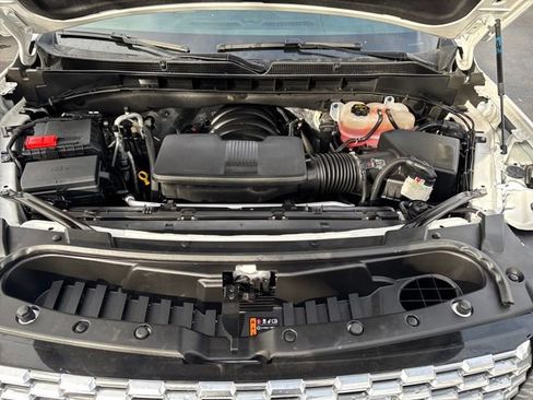 Used 2024 GMC Yukon XL Denali image 24