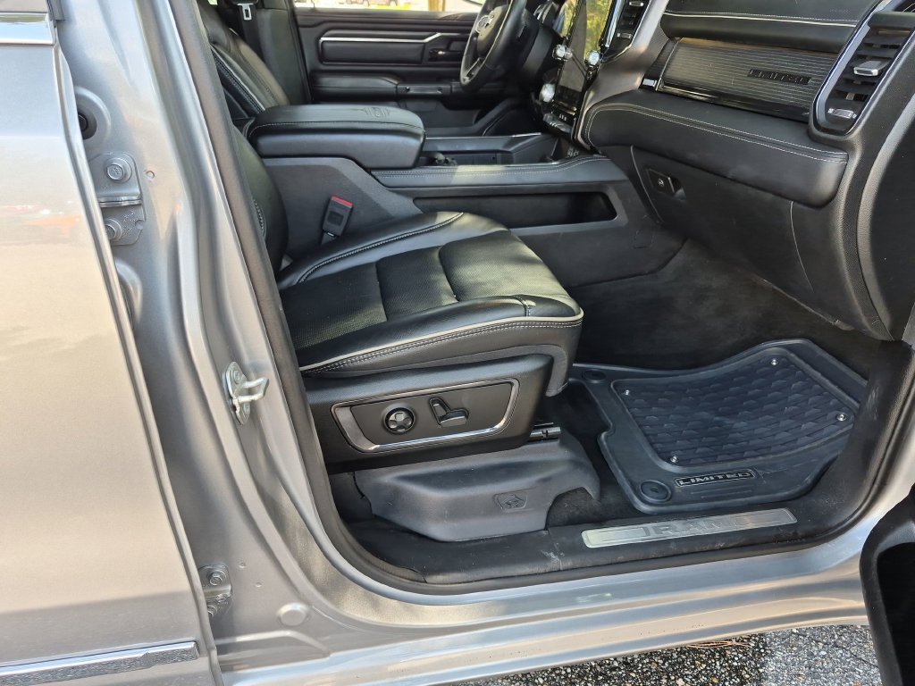 Used 2024 RAM 1500 Limited AWD/4WD image 31