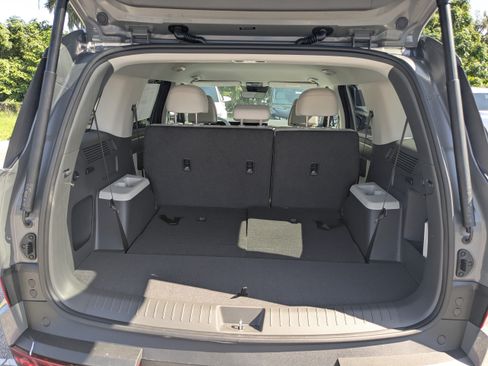 New 2027 Hyundai Santa Fe SE FWD image 15