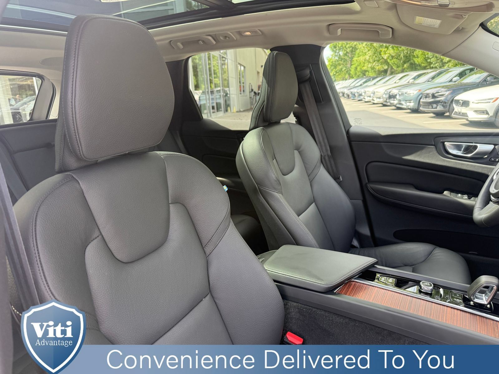 Certified 2024 Volvo XC60 B5 Plus w/ Protection Package Premier AWD/4WD image 30