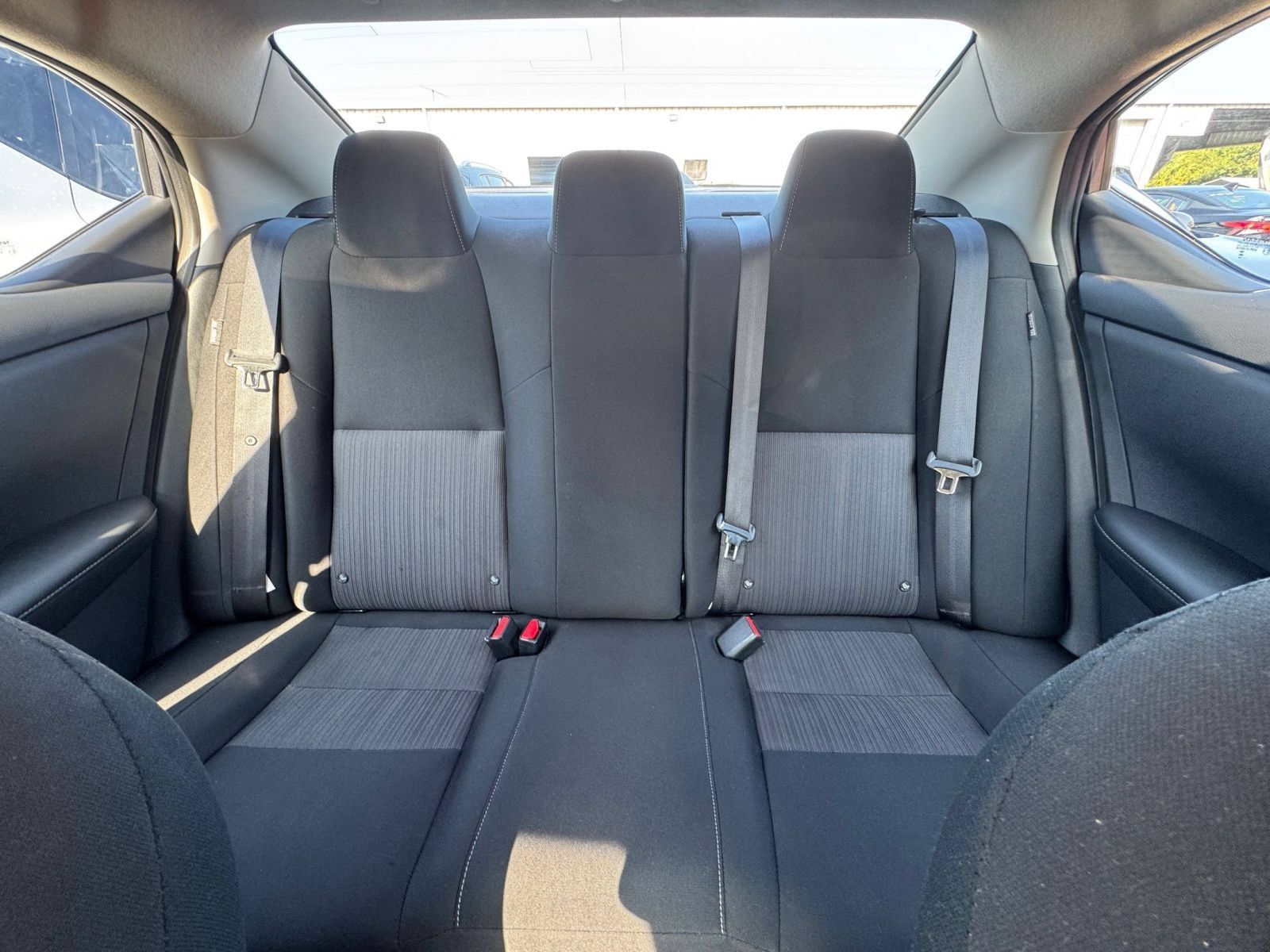 Used 2025 Nissan Sentra SV FWD image 35