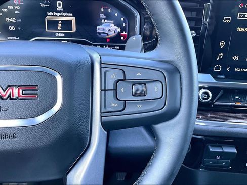 Used 2024 GMC Sierra 1500 Elevation w/ Preferred Package AWD/4WD image 26
