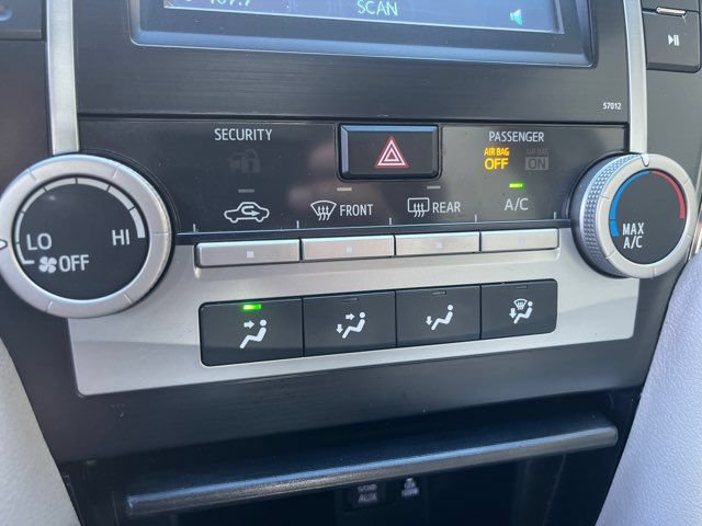 Used 2012 Toyota Camry LE FWD image 14