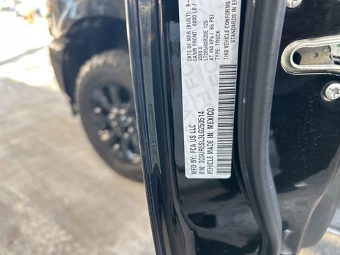 Used 2020 RAM 2500 Limited image 50