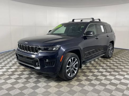 Used 2023 Jeep Grand Cherokee L Overland w/ Advanced Protech Group III AWD/4WD image 1
