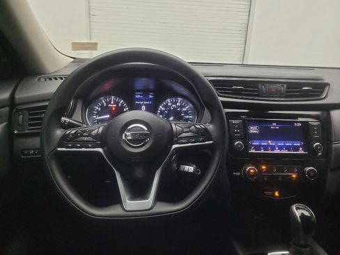 Used 2020 Nissan Rogue S FWD image 22