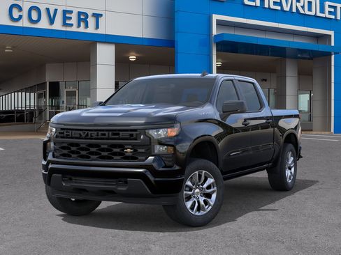 New 2026 Chevrolet Silverado 1500 Custom RWD image 5