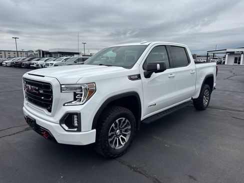 Used 2022 GMC Sierra 1500 AT4 w/ AT4 Premium Package AWD/4WD image 7