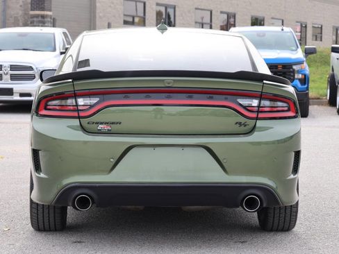 Used 2022 Dodge Charger R/T w/ Blacktop Package image 10