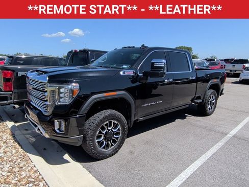 Used 2022 GMC Sierra 2500 Denali w/ Denali Ultimate Package AWD/4WD image 3
