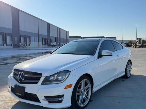 Used 2014 Mercedes-Benz C 250 C 250 2dr Coupe image 1