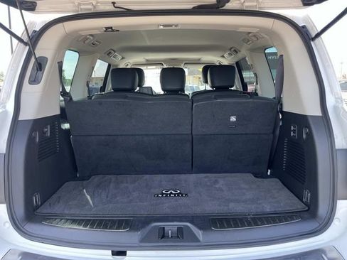 Used 2023 INFINITI QX80 Luxe w/ Cargo Package image 11