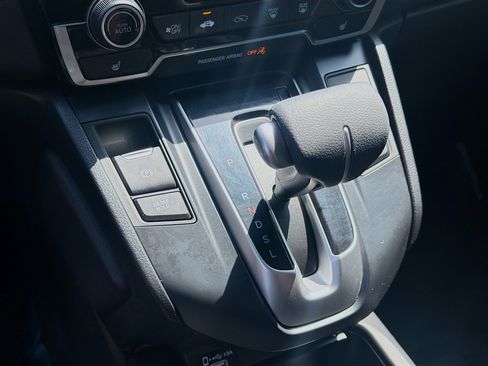 Used 2021 Honda CR-V Special Edition image 16