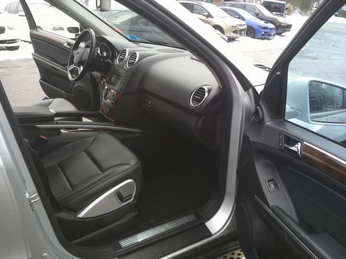 Used 2011 Mercedes-Benz ML 350 4MATIC 4dr ML 350 image 14