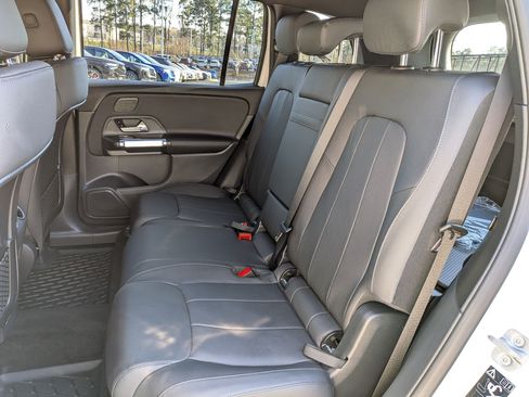New 2026 Mercedes-Benz GLB 250 image 32