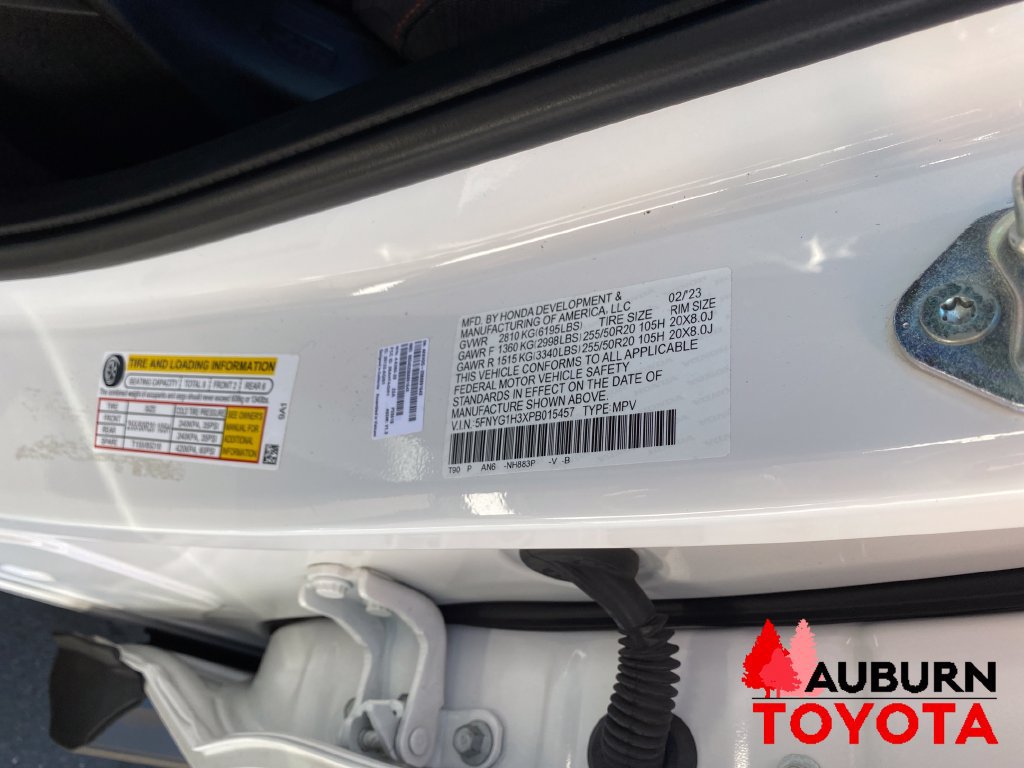 Used 2023 Honda Pilot Sport image 25