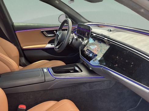Certified 2025 Mercedes-Benz E 350 Sedan image 24