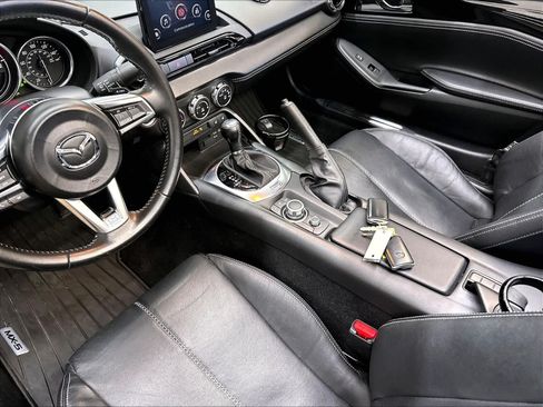Used 2022 MAZDA MX-5 Miata Grand Touring w/ Weather Package RWD image 20
