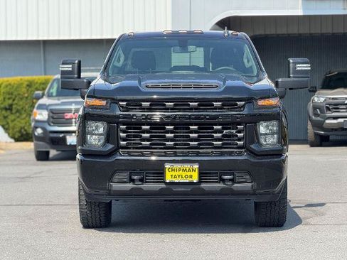 Used 2020 Chevrolet Silverado 2500 Custom w/ Custom Value Package AWD/4WD image 14