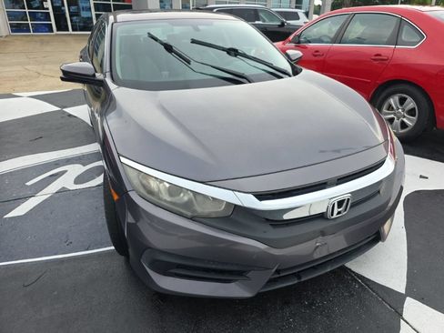Used 2016 Honda Civic EX image 9