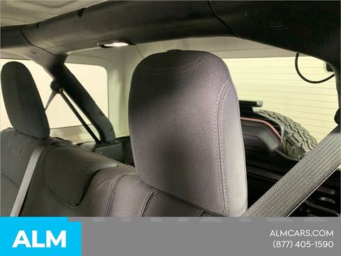 Used 2021 Jeep Wrangler Unlimited Rubicon w/ Dual Top Group image 30