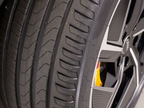 Used 2024 Audi RS e-tron GT w/ Carbon Performance Package image 67