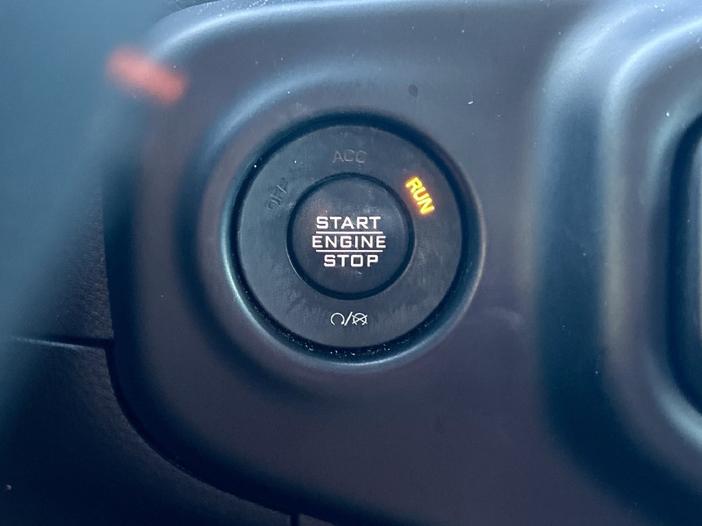 Used 2021 Jeep Wrangler Unlimited Sahara w/ Safety Group AWD/4WD image 17