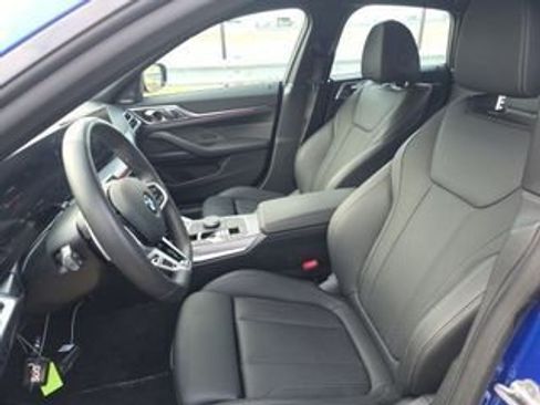 Used 2025 BMW 430i xDrive w/ M Sport Package image 4