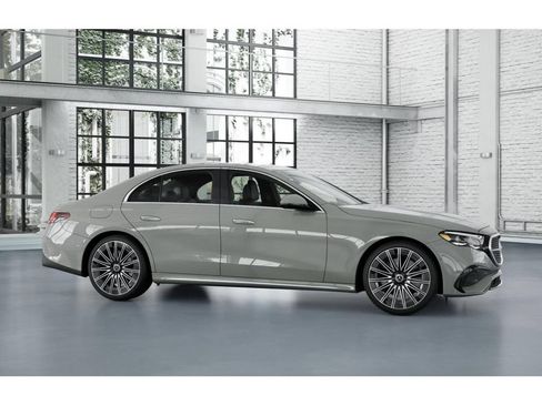 New 2026 Mercedes-Benz E 450 4MATIC Sedan image 14