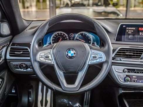 Used 2019 BMW 740i w/ M Sport Package RWD image 28