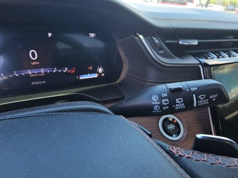 Used 2022 Jeep Grand Cherokee Summit w/ Adv Protech Group IV AWD/4WD image 13