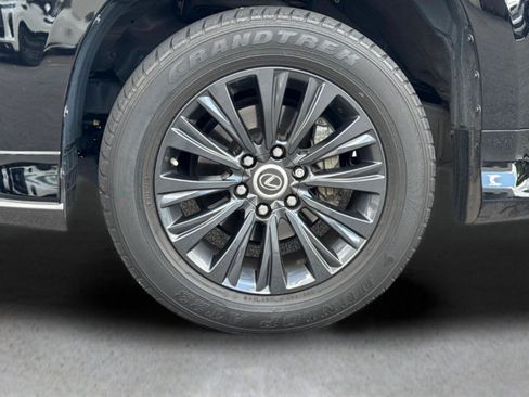 Used 2022 Lexus GX 460 Luxury w/ Sport Design Package AWD/4WD image 9