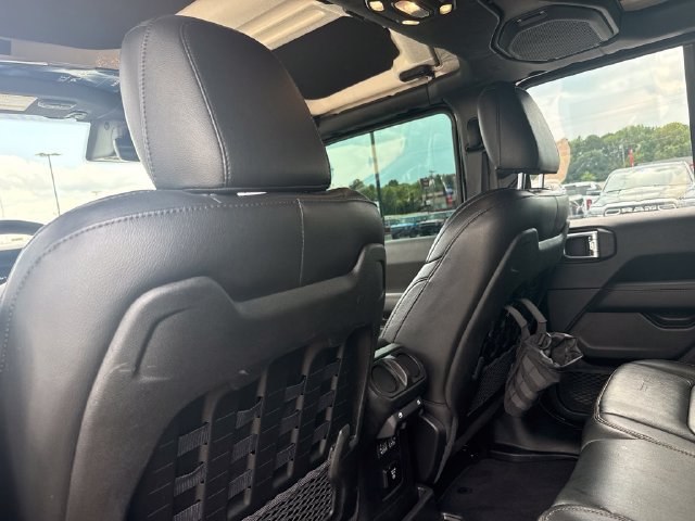 Used 2022 Jeep Wrangler Unlimited Rubicon w/ Dual Top Group AWD/4WD image 33