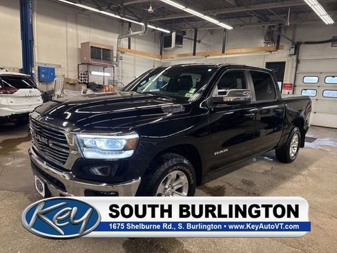 Used 2023 RAM 1500 Laramie AWD/4WD image 1