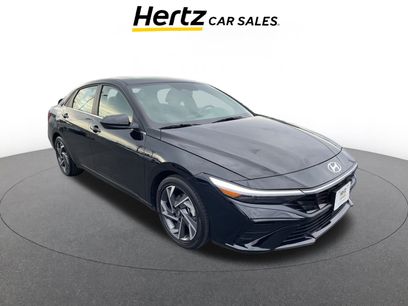 Used 2025 Hyundai Elantra SEL