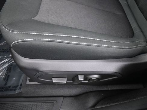 Used 2024 Jeep Grand Cherokee L Laredo w/ Luxury Tech Group I image 15