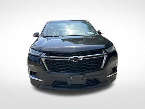 Used 2023 Chevrolet Traverse Premier w/ Redline Edition AWD/4WD image 9