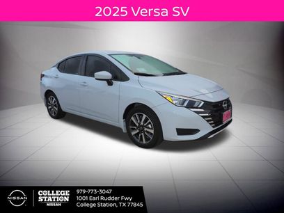 New 2025 Nissan Versa SV w/ Trunk Package