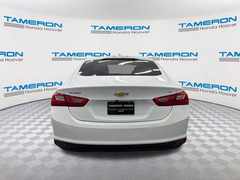 Used 2023 Chevrolet Malibu LT image 4