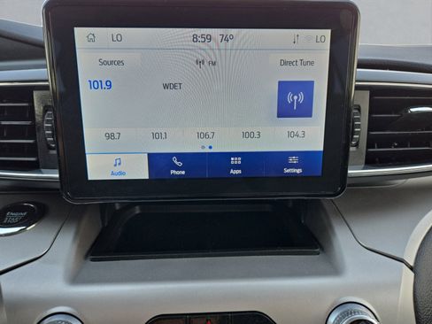 Certified 2022 Ford Explorer XLT w/ Equipment Group 202A image 18